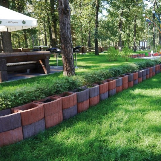 Квітник вібропресована